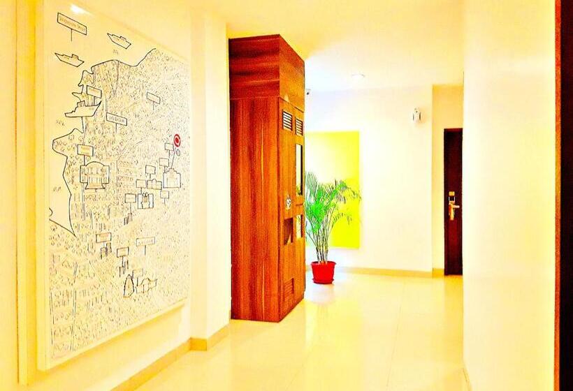 Amaris Hotel Nagoya Hill   Batam