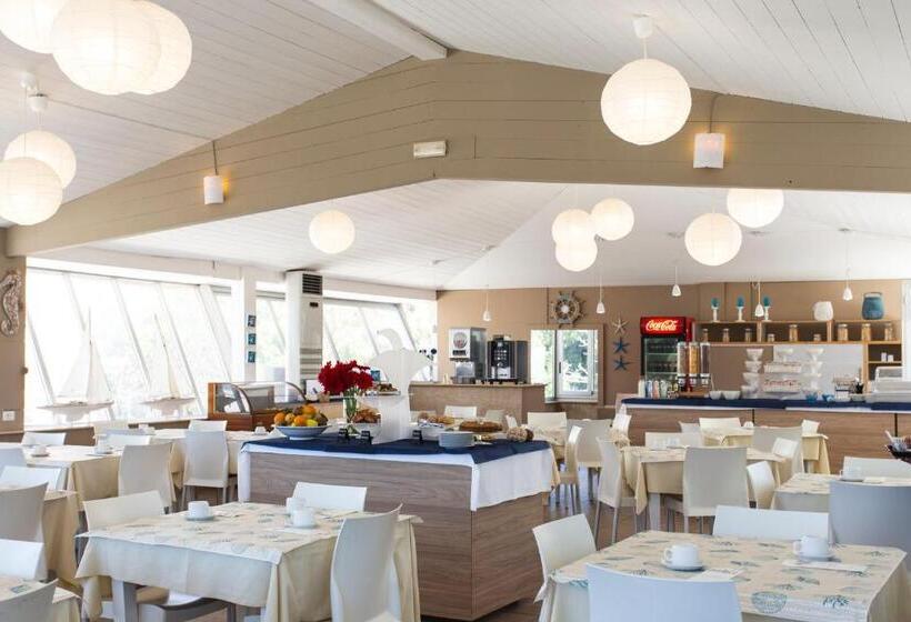 호텔 Baia Del Sole