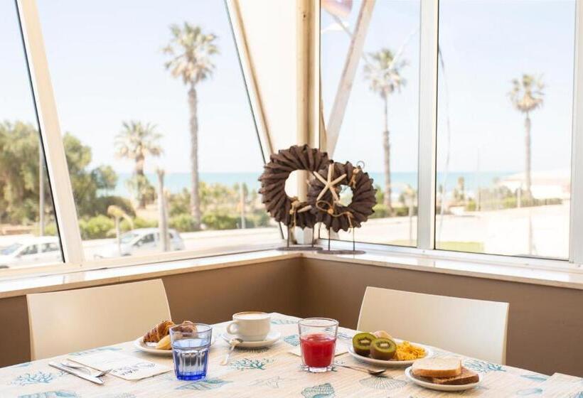 호텔 Baia Del Sole