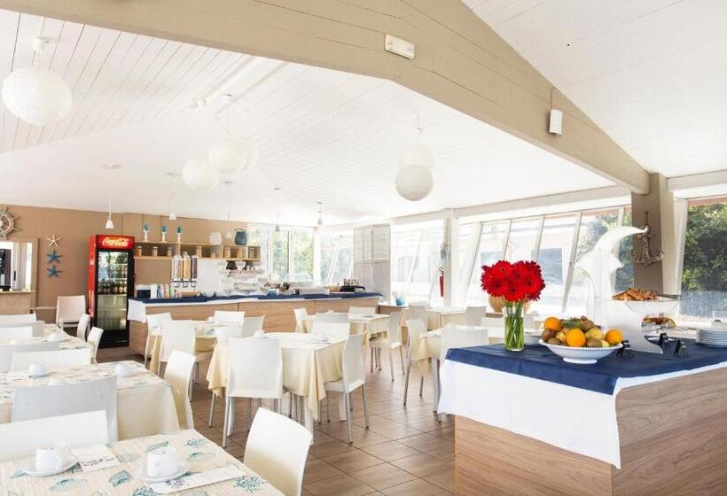 호텔 Baia Del Sole