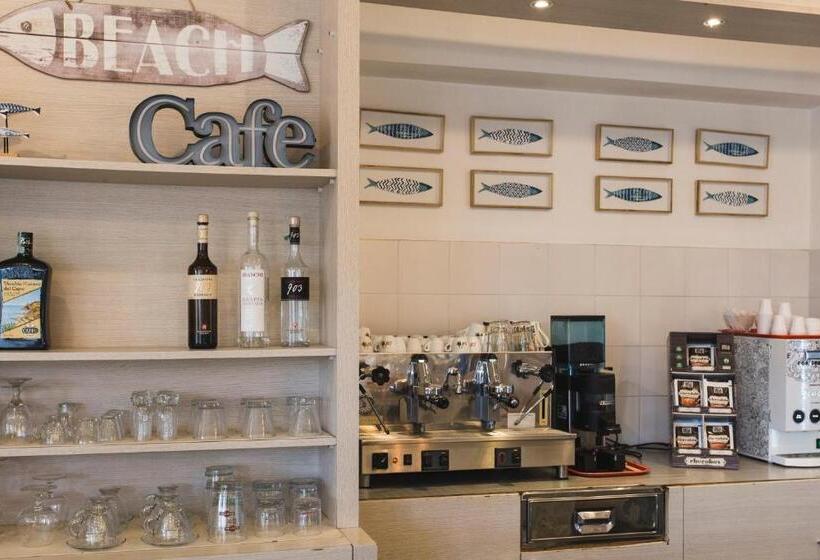 호텔 Baia Del Sole