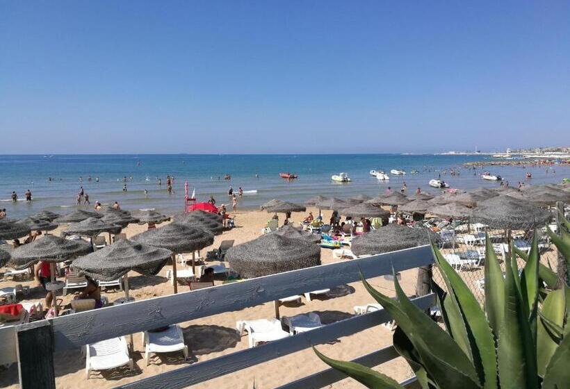 호텔 Baia Del Sole