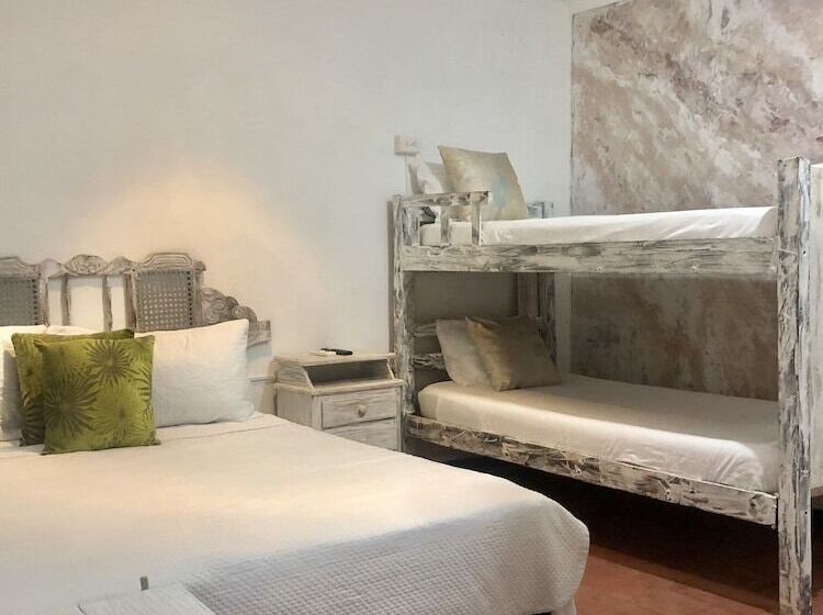 Отель Balcones De Venecia