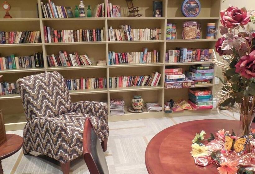 فندق Balsam Suites Boutique Inn & Residence