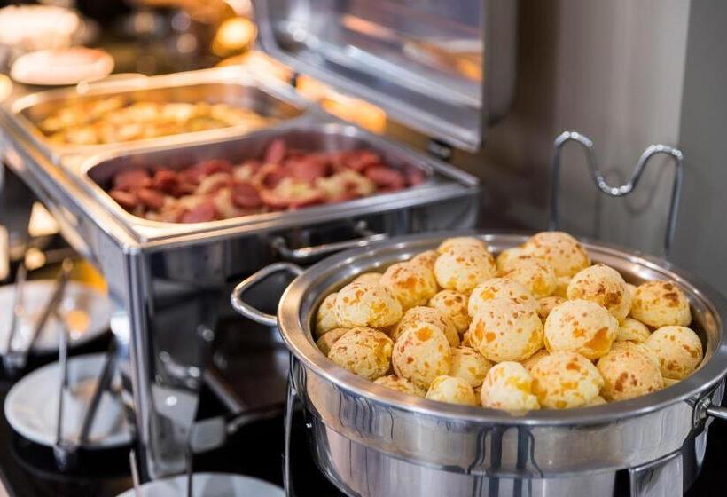 هتل Bella Camboriu