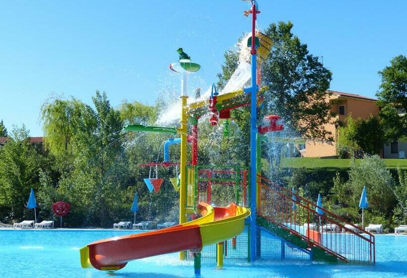 호텔 Belvedere Village