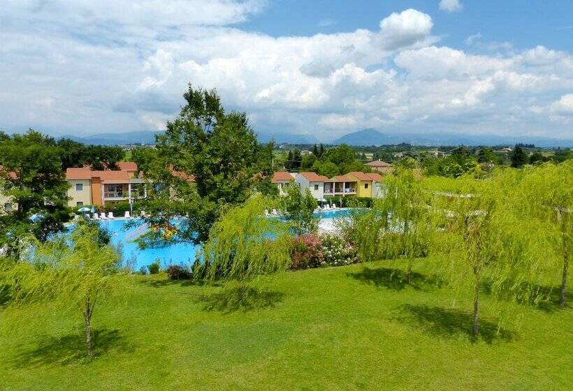 호텔 Belvedere Village