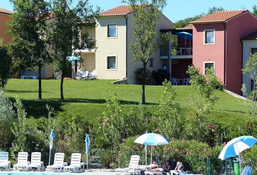 호텔 Belvedere Village