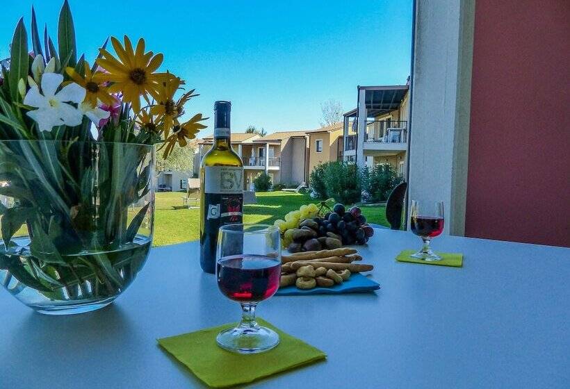 호텔 Belvedere Village