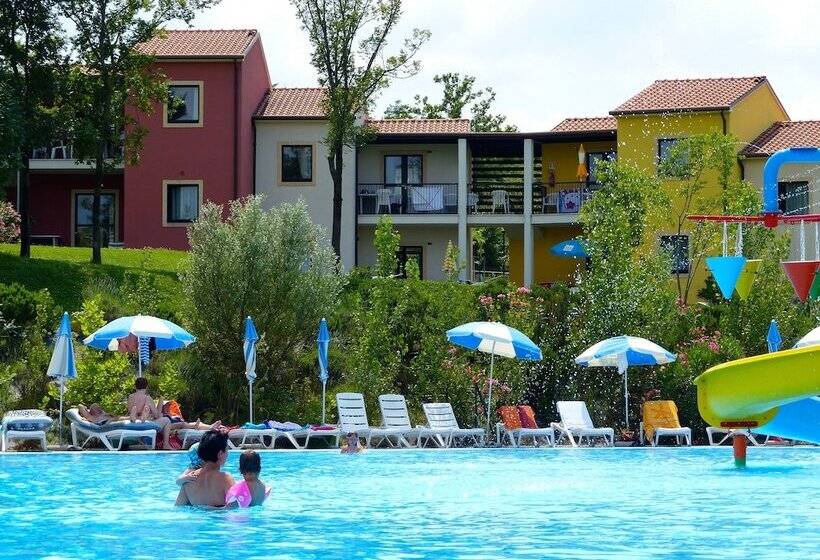 호텔 Belvedere Village