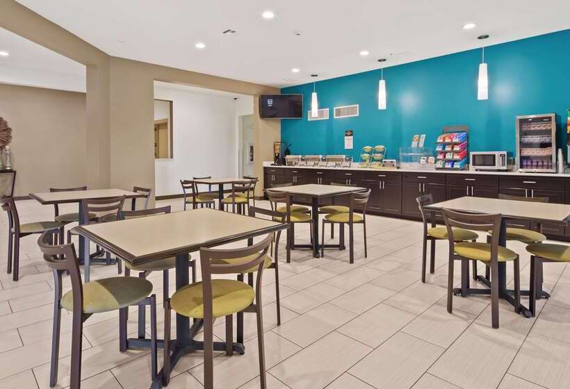 فندق Best Western Lindsay Inn & Suites