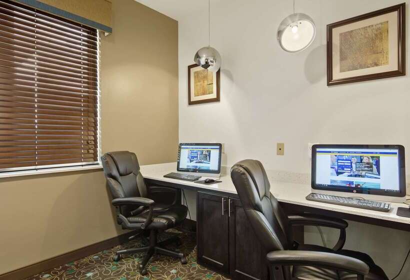 فندق Best Western Lindsay Inn & Suites