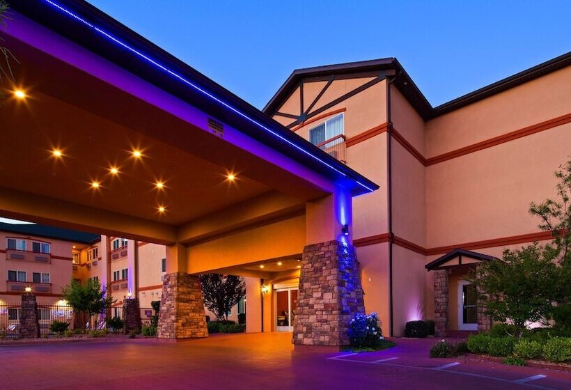 فندق Best Western Plus Zion West