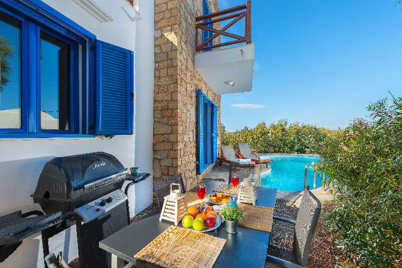 Отель Blue Sea Villa