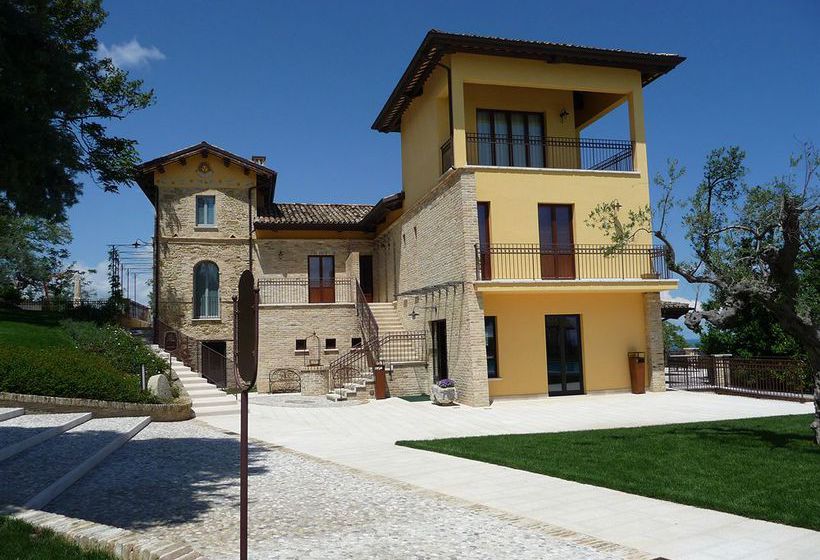 בית מלון כפרי Borgo Fonte Scura