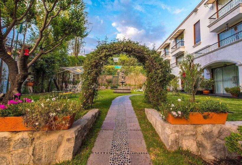 Отель Boutique Villa Elisa