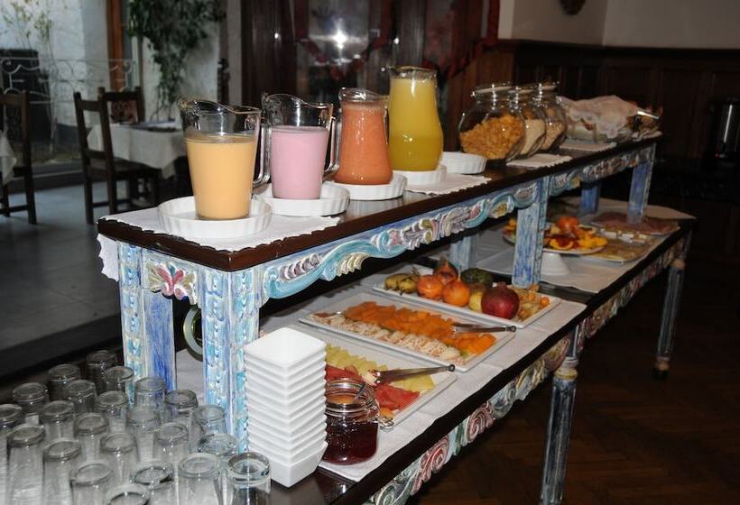 Отель Boutique Villa Elisa