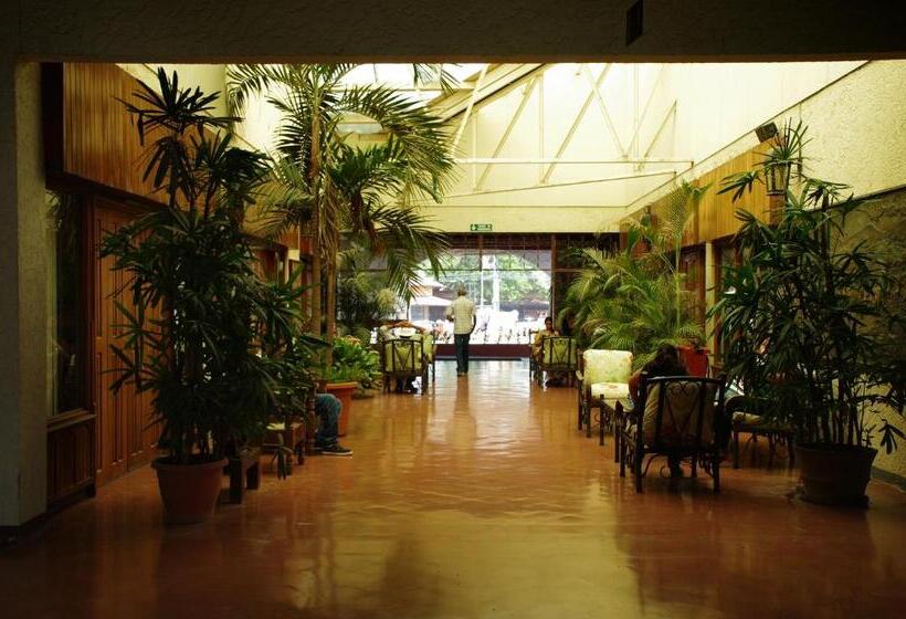 בית מלון כפרי Boyeros