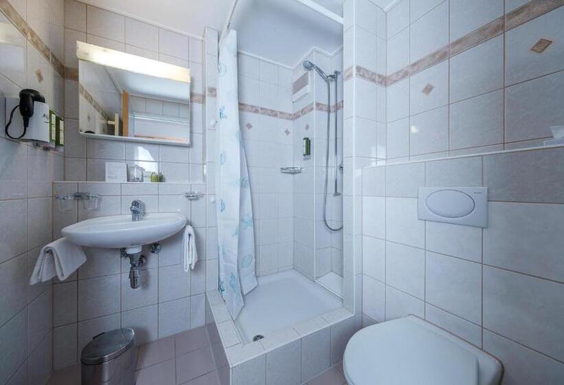 בית מלון כפרי Bunda Davos