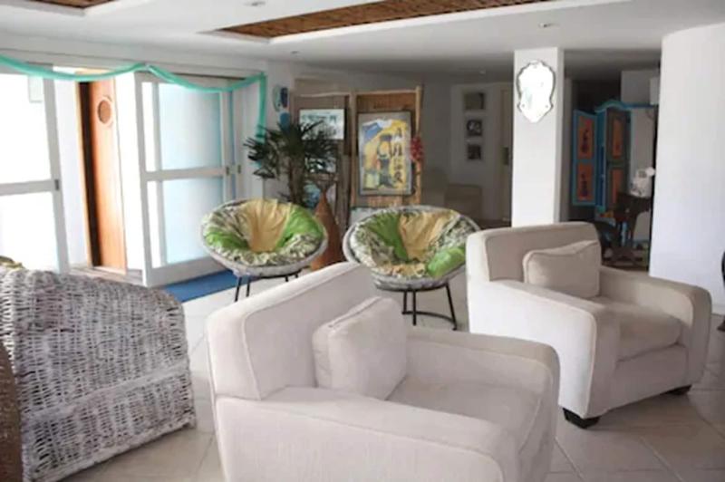 Отель Capitao N Areia Pousada