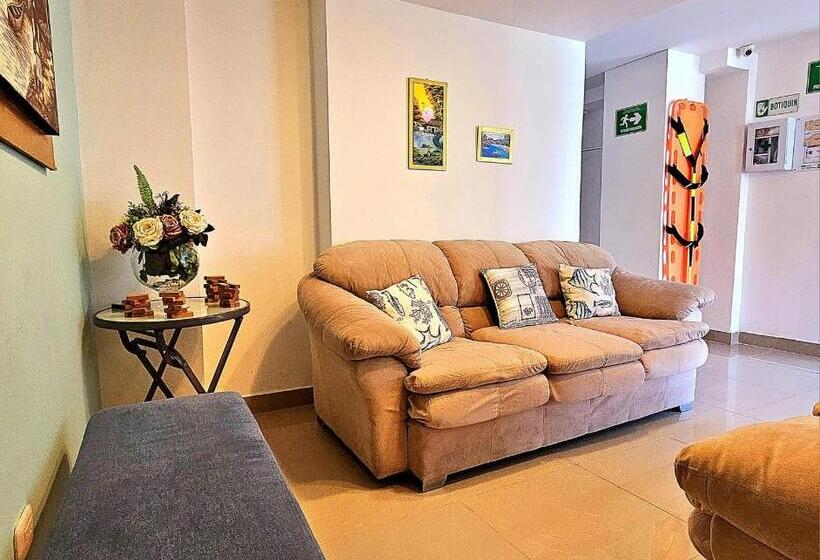 هتل Carolina Del Mar