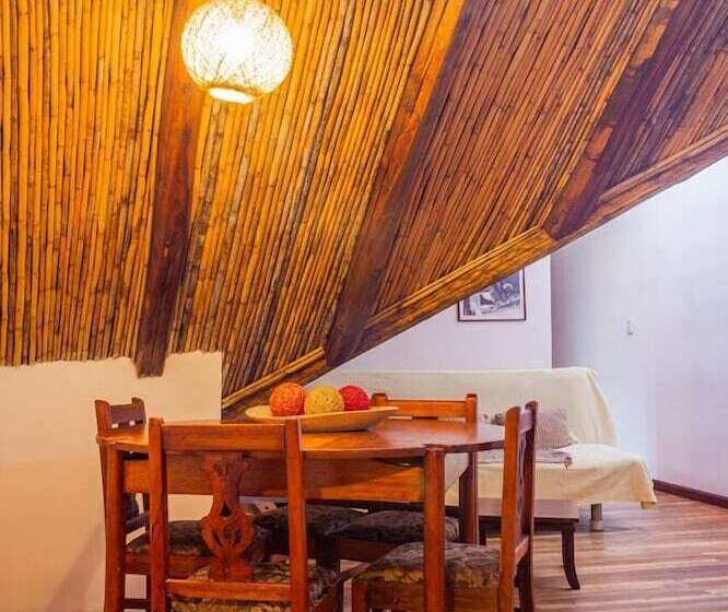 فندق Casa De Las Rosas