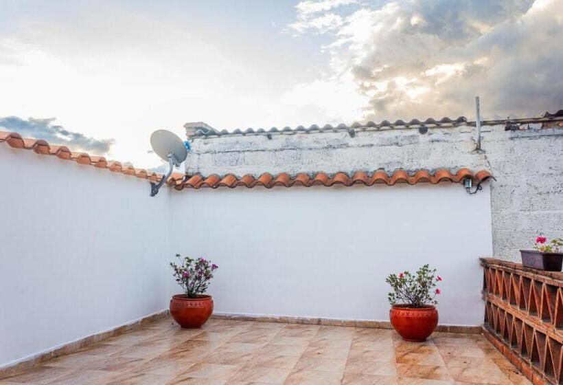 فندق Casa De Las Rosas