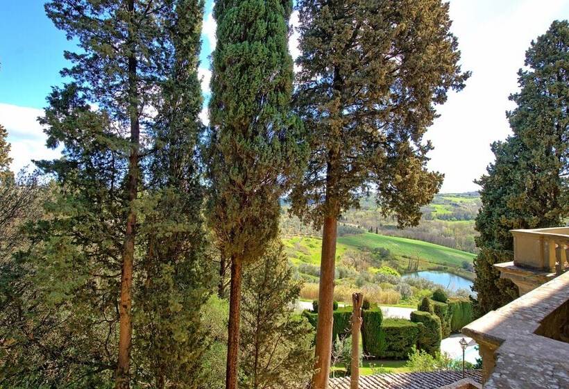 호텔 Castello Di Montegufoni By Posarellivillas