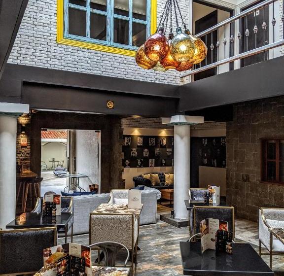 هتل Cedros Inn Boutique