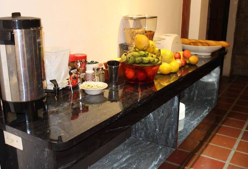 هتل Cedros Inn Boutique