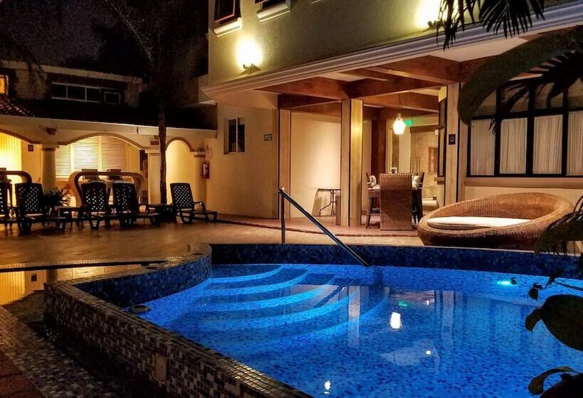 هتل Cedros Inn Boutique