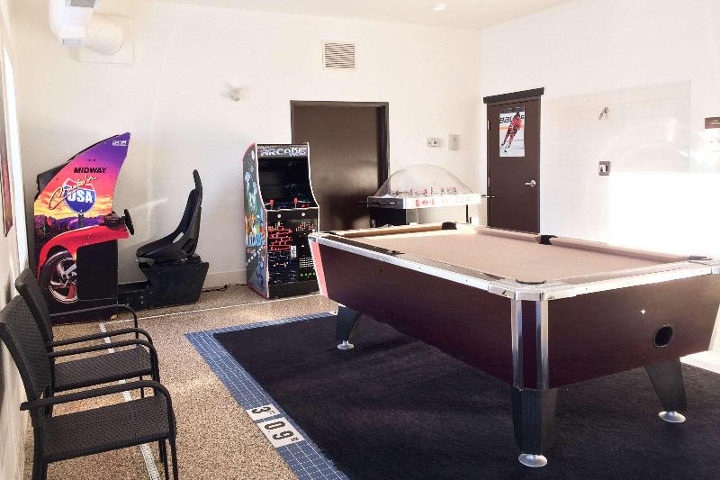 בית מלון כפרי The Kanata Bonnyville