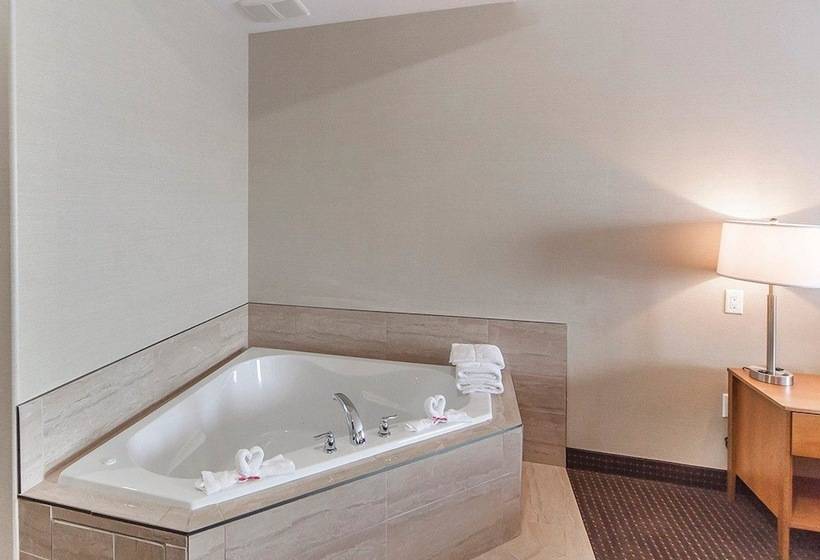 בית מלון כפרי The Kanata Bonnyville