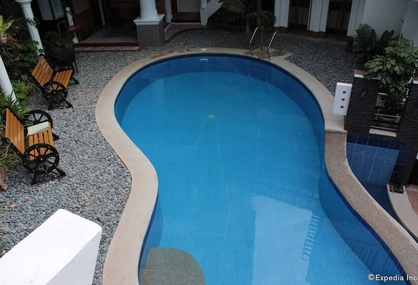 هتل Coron Bancuang Mansion