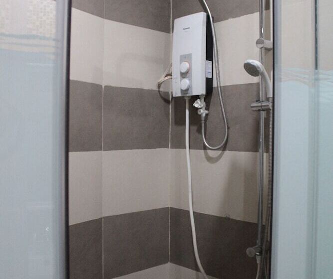 هتل Coron Bancuang Mansion