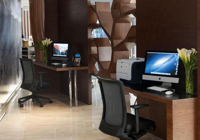 호텔 Courtyard By Marriott Lima Miraflores