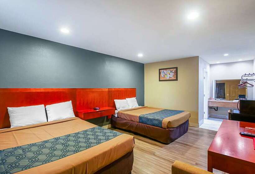 בית מלון כפרי Econo Lodge San Bernardino I  215