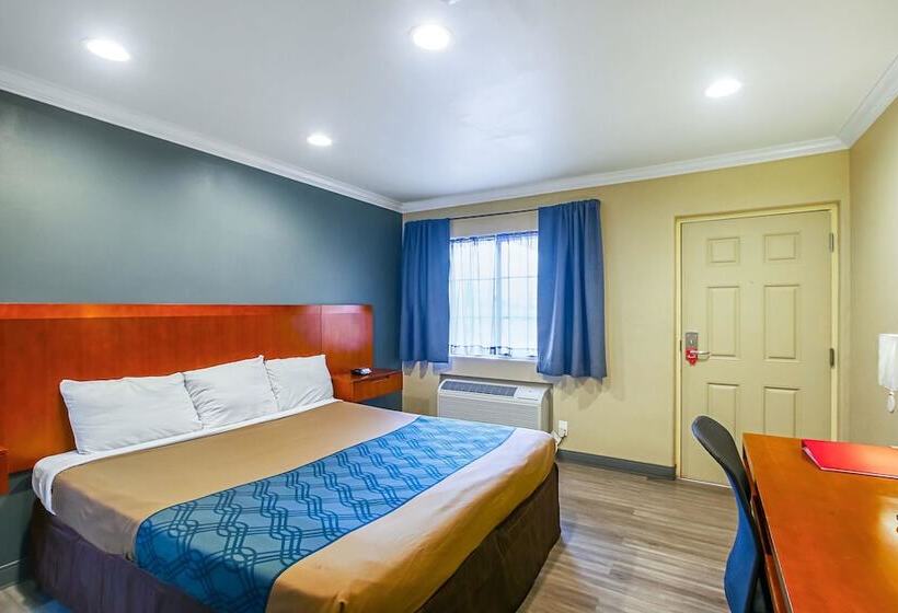 ホテル Econo Lodge San Bernardino I  215