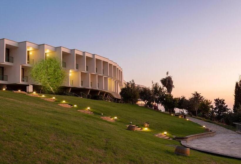 Elma Hotel And Art Complex