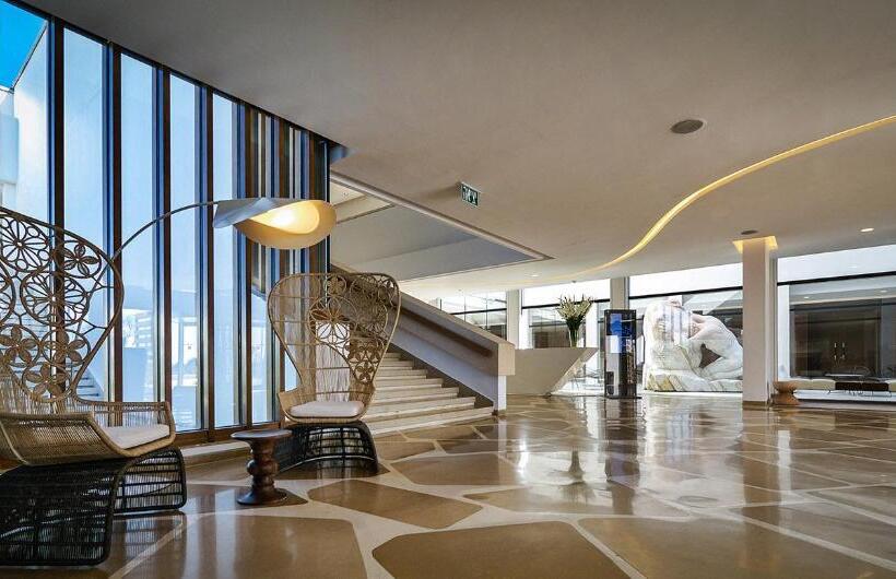 Elma Hotel And Art Complex