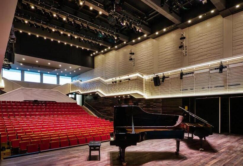 Elma Hotel And Art Complex