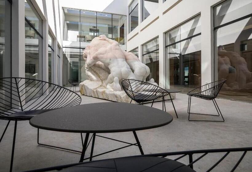 Elma Hotel And Art Complex