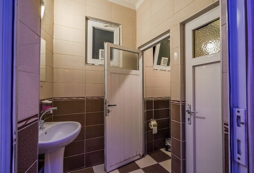 Erenler Hotel & Hostel