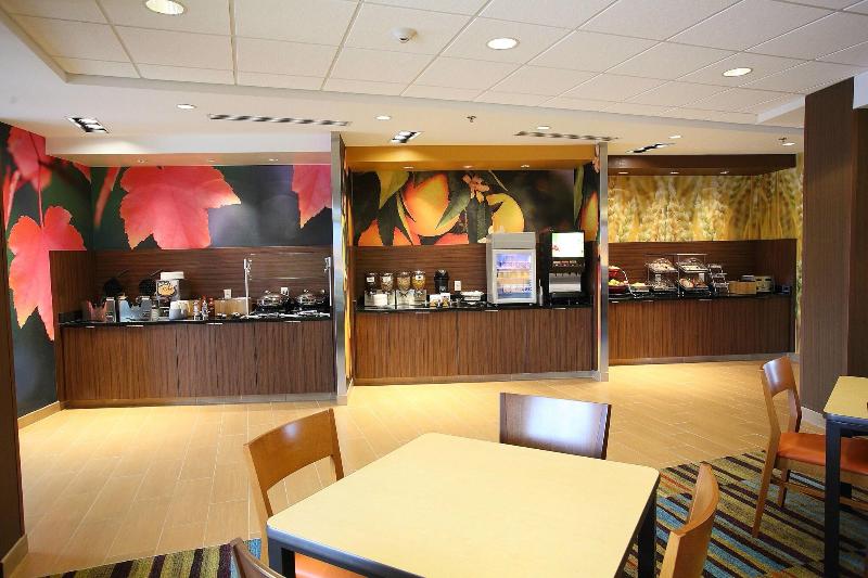 فندق Fairfield Inn & Suites By Marriott East Grand Forks
