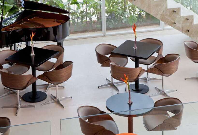 Отель Golden Tulip Sao Jose Dos Campos