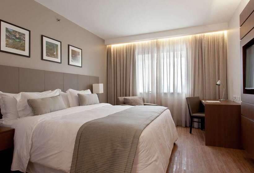 Отель Golden Tulip Sao Jose Dos Campos