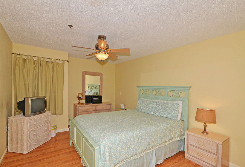 Hotel Grand Caribbean East by Wyndham Vacation Rentals