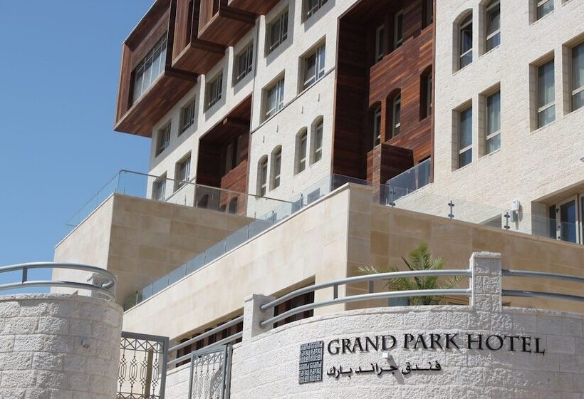 هتل Grand Park