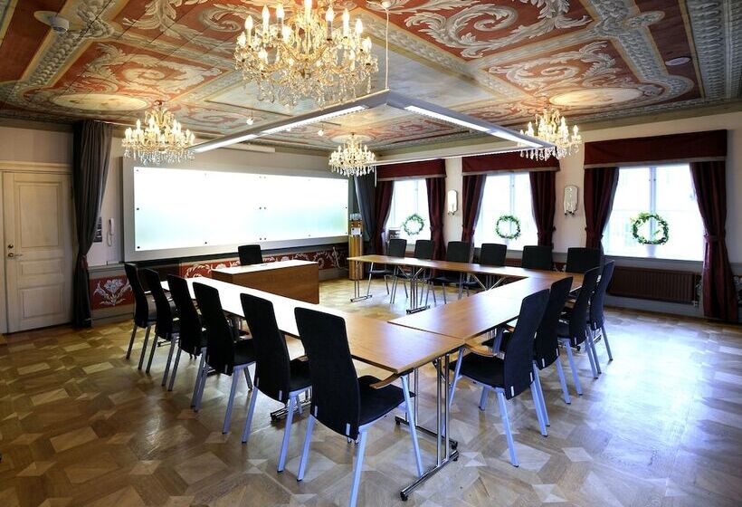 酒店 Gripsholms Värdshus