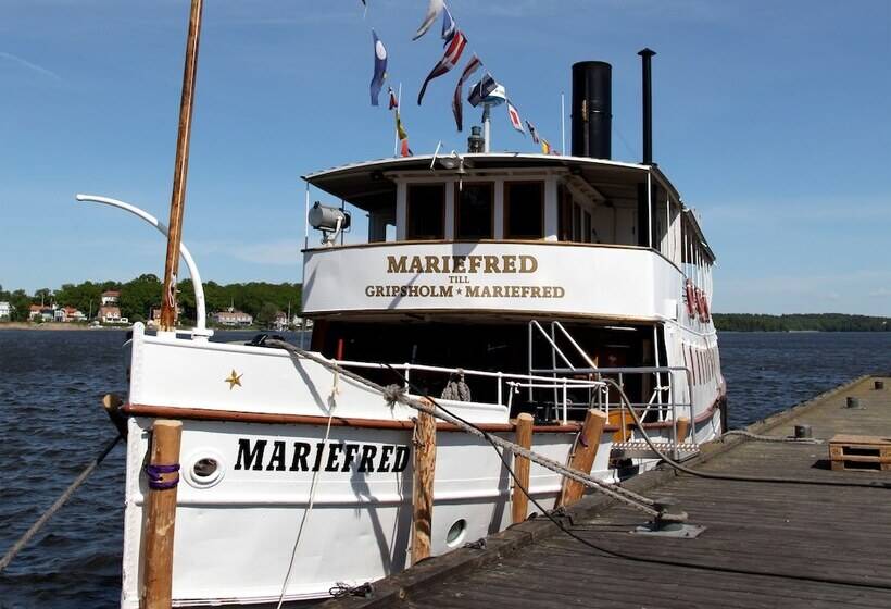 בית מלון כפרי Gripsholms Värdshus